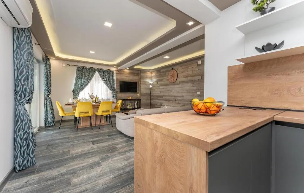 Villa Emine Banj 0*,